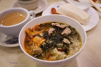 传《夺宝奇兵》支持第一人称和第三人称 但玩家不能自由选择